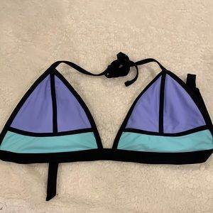 Xhilaration Triangl Inspired Top